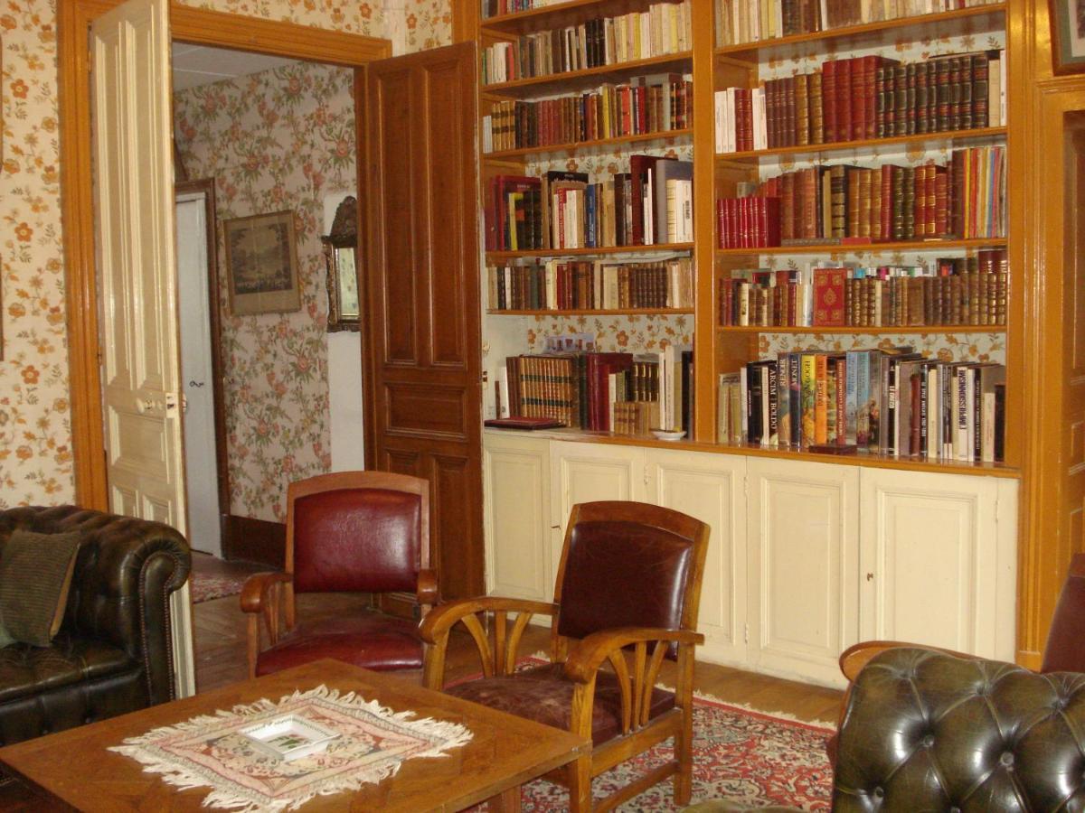 Bed and Breakfast Le Chevalier d'Eon à Tonnerre Extérieur photo